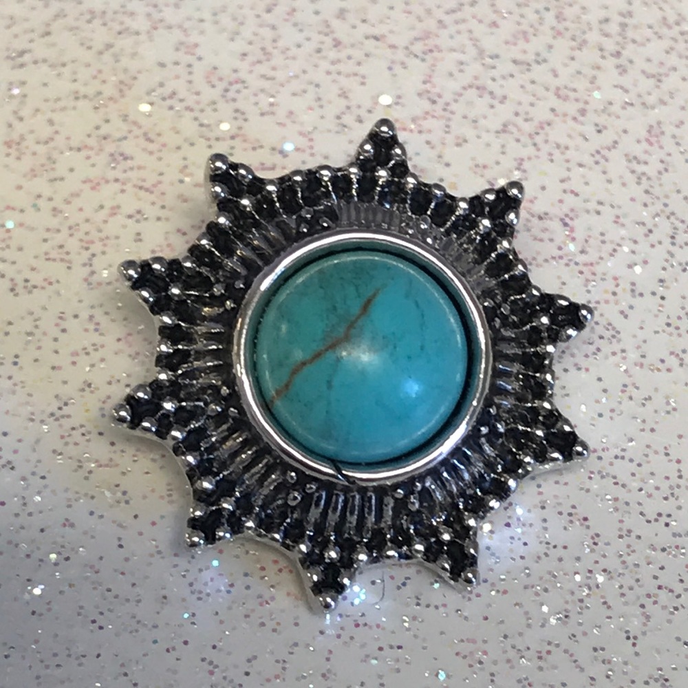 Magnolia & Vine Turquoise Retired